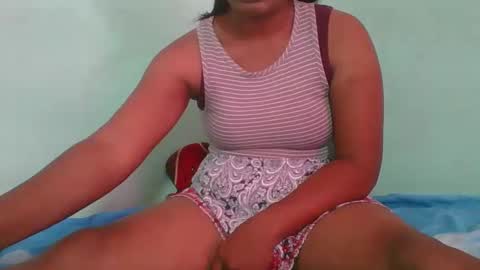 Snapshot of juliah02 chatting on 02-20-25, 05:55 juliah02 online show from 02-20-25, 05:55