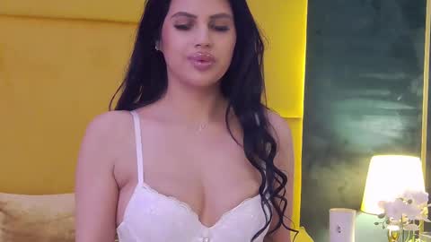 Julia online show from 02-25-25, 12:36