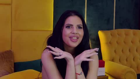 Julia online show from 03-12-25, 05:35