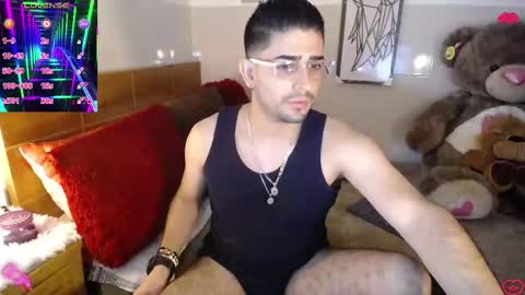 Snapshot of julian1225_ chatting on 03-05-25, 12:38 Julian online show from 03-05-25, 12:38