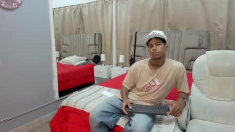 Snapshot of julian_billy chatting on 01-31-25, 11:46 julian billy online show from 01-31-25, 11:46