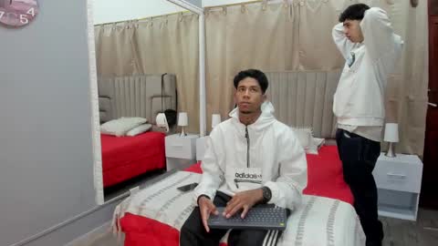 Snapshot of julian_billy chatting on 02-04-25, 11:38 julian billy online show from 02-04-25, 11:38