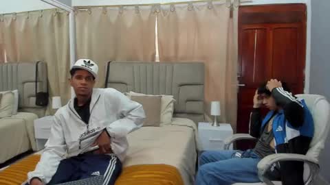 Snapshot of julian_billy chatting on 03-08-25, 02:19 julian billy online show from 03-08-25, 02:19