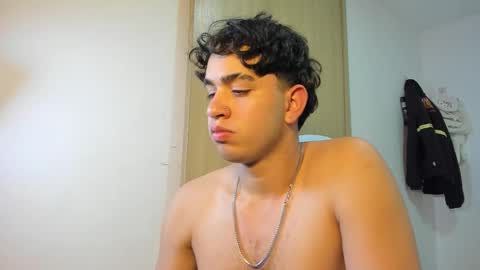 Snapshot of julian_billy chatting on 11-15-25, 10:12 julian billy online show from 11-15-25, 10:12