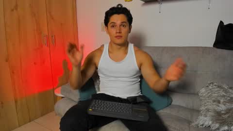 julian_wallace online show from 03-09-26, 04:55