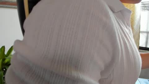 Snapshot of julian_wallace chatting on 04-29-26, 07:42 julian_wallace online show from 04-29-26, 07:42