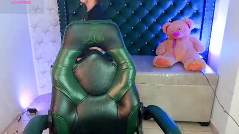 juliana_diamond_ online show from 07-08-26, 03:22