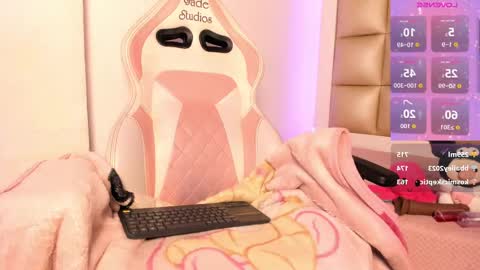 juliana_js_ online show from 09-13-25, 04:40