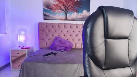  JULIANA CASTRO online show from 03-20-26, 11:48