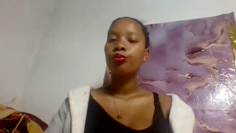Snapshot of julianah93 chatting on 07-27-26, 11:39 Julianah online show from 07-27-26, 11:39