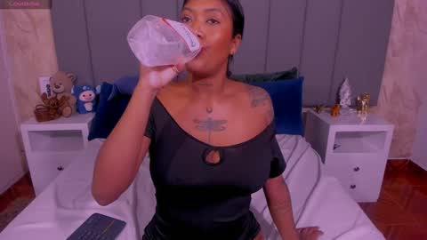 juli online show from 03-12-25, 02:20