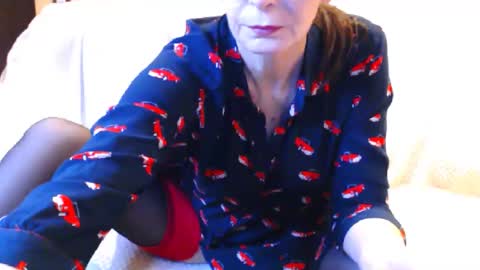 julianna online show from 04-12-26, 06:40