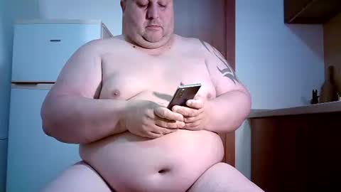Snapshot of julianoparno chatting on 05-03-26, 01:00 Juliano online show from 05-03-26, 01:00
