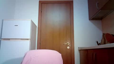 Snapshot of julianoparno chatting on 05-24-26, 02:05 Juliano online show from 05-24-26, 02:05