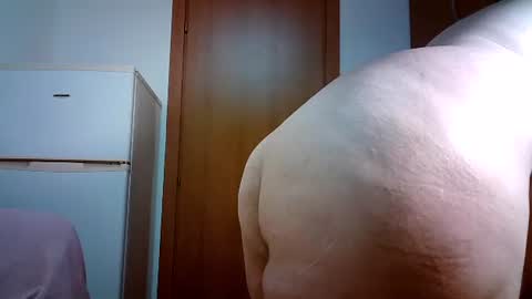 Juliano online show from 06-14-26, 02:24