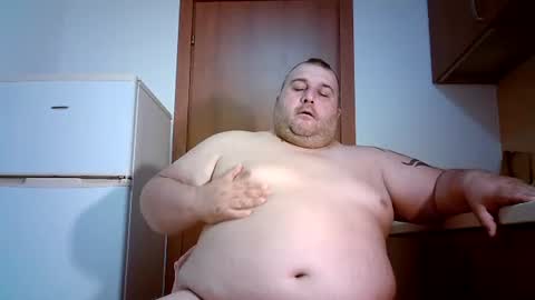 Juliano online show from 07-18-26, 01:43