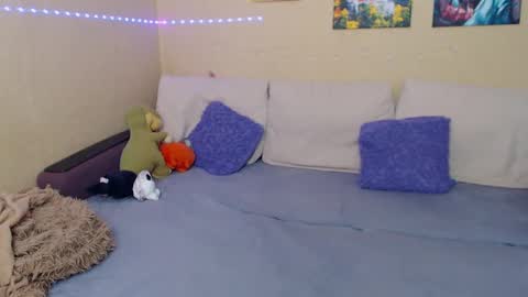 Jul online show from 02-08-25, 06:54