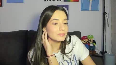 Jeimy Help me to reach 100 thumbs up online show from 07-29-26, 01:04