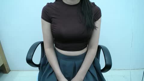 julie9x online show from 11-23-25, 08:41