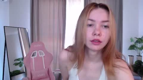 Julie online show from 06-14-26, 06:59
