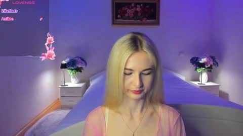 julieblazex online show from 05-30-26, 09:45