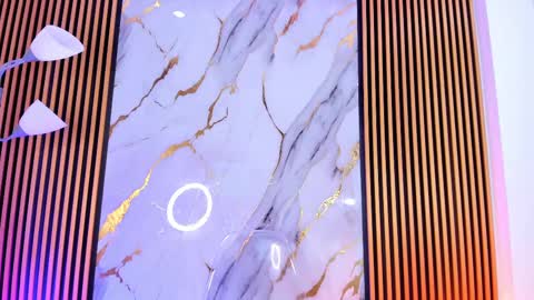 Snapshot of juliensaint_ chatting on 09-28-25, 12:21 Julien online show from 09-28-25, 12:21