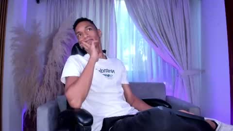 Julien online show from 07-28-26, 12:12