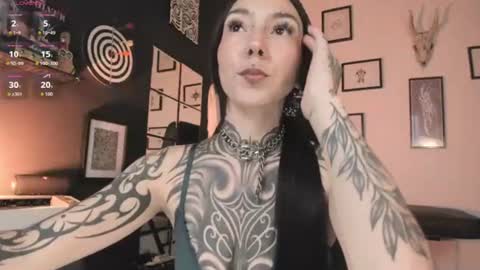 Snapshot of juliet_sourire chatting on 07-20-26, 08:11 juliet_sourire online show from 07-20-26, 08:11
