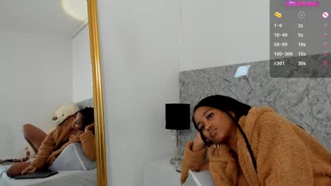 Juli online show from 12-16-24, 12:26