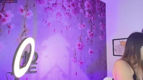Snapshot of julieta_candyl chatting on 04-15-26, 01:29 Im Julieta online show from 04-15-26, 01:29