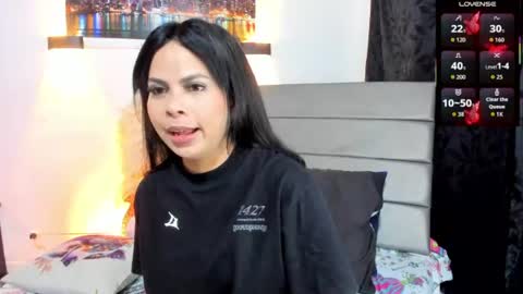 Snapshot of julieta_coopeer_ chatting on 07-02-26, 10:32 Julieta online show from 07-02-26, 10:32