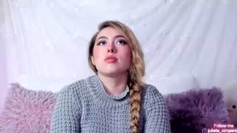 Snapshot of julieta_cooper20 chatting on 07-01-26, 04:47 Juli online show from 07-01-26, 04:47