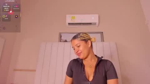 Julieta  IG juietaflower06 online show from 11-14-25, 01:43