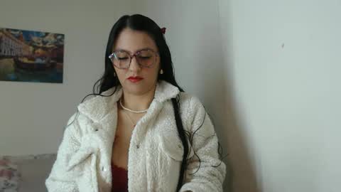 Snapshot of julieta_r0ssi chatting on 02-16-26, 05:36 Julieta r0ssi online show from 02-16-26, 05:36
