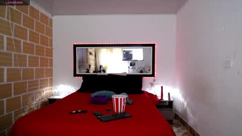 Julieta Rodriguez online show from 09-15-25, 04:51