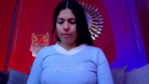 Snapshot of julieta_russell chatting on 09-29-25, 11:48 Julieta online show from 09-29-25, 11:48