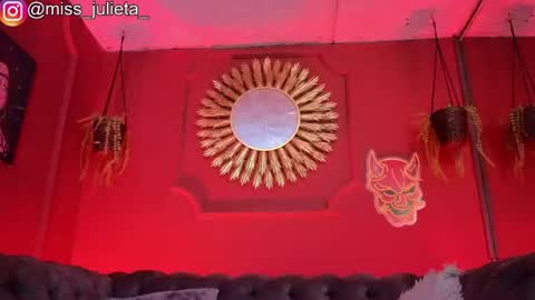  Julieta  online show from 06-10-26, 11:42