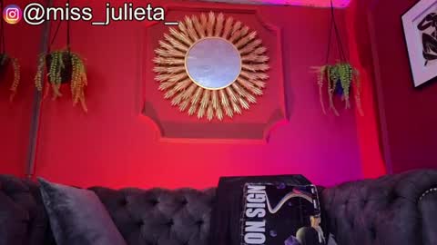  Julieta  online show from 06-25-26, 11:37