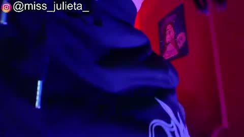  Julieta  online show from 07-21-26, 11:56