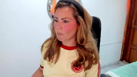 julieta_star69 online show from 10-08-25, 07:33