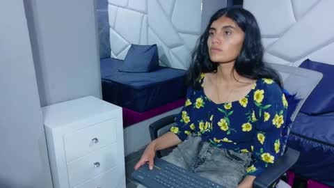 Julieta online show from 01-08-26, 06:21