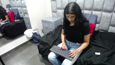 Julieta online show from 01-14-26, 06:24