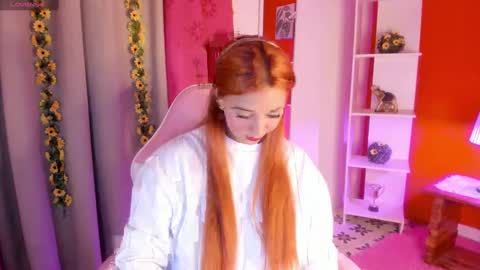 Snapshot of julietacollins_ chatting on 03-11-25, 12:54 Juliet online show from 03-11-25, 12:54