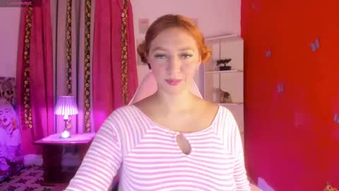 Snapshot of julietacollins_ chatting on 09-15-25, 11:49 Juliet online show from 09-15-25, 11:49