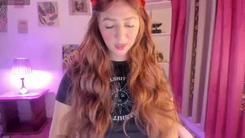 Snapshot of julietacollins_ chatting on 02-11-26, 01:16 Juliet online show from 02-11-26, 01:16