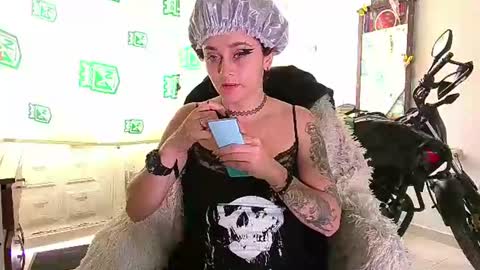 Julieta Jaguar online show from 06-13-26, 04:16