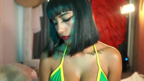 julietawinona online show from 05-02-26, 03:39