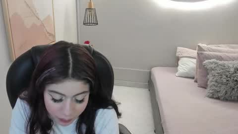 Julieth  online show from 02-21-26, 06:09