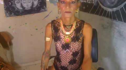 Julieth Wolf online show from 10-17-25, 07:16