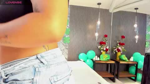 Julietha online show from 03-18-26, 01:31